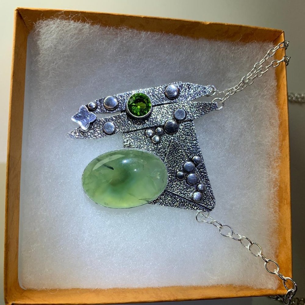 Prehnite & Peridot Necklace